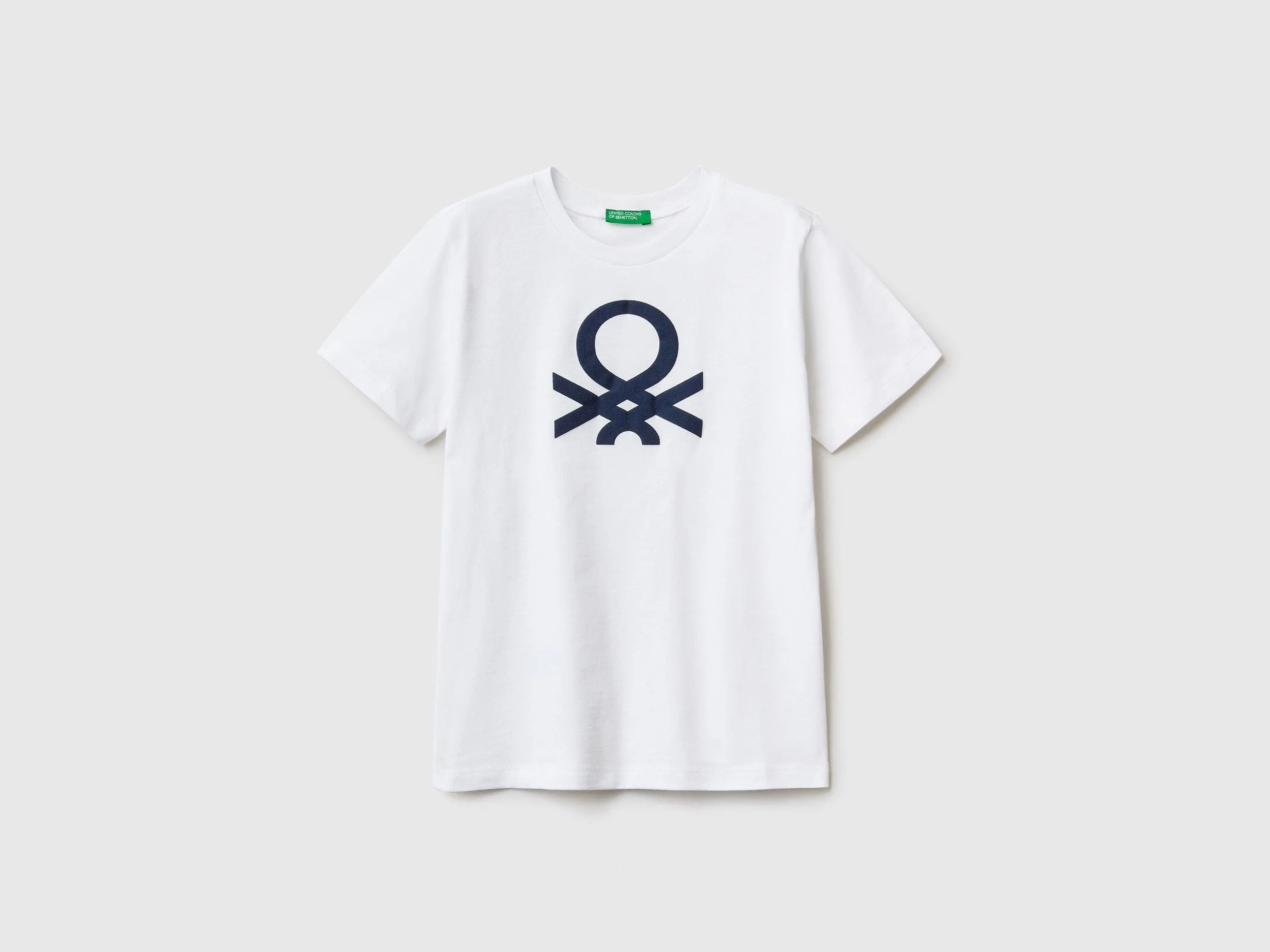 100% organic cotton t-shirt with logo