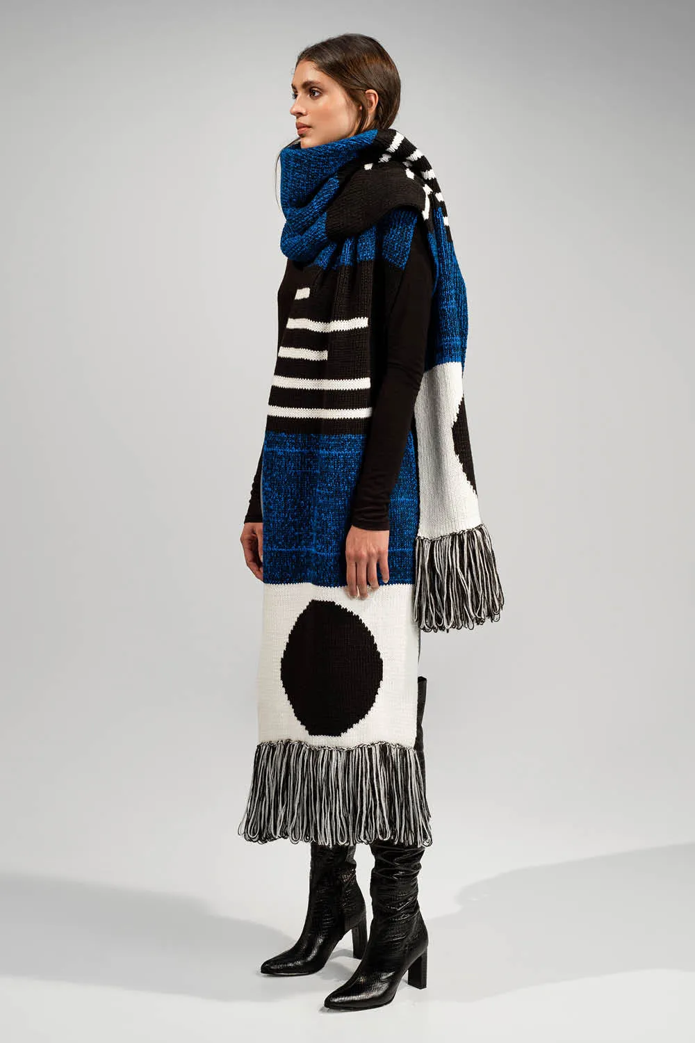 HAND WOVEN MOON SCARF IN BLACK/BLUE/IVORY