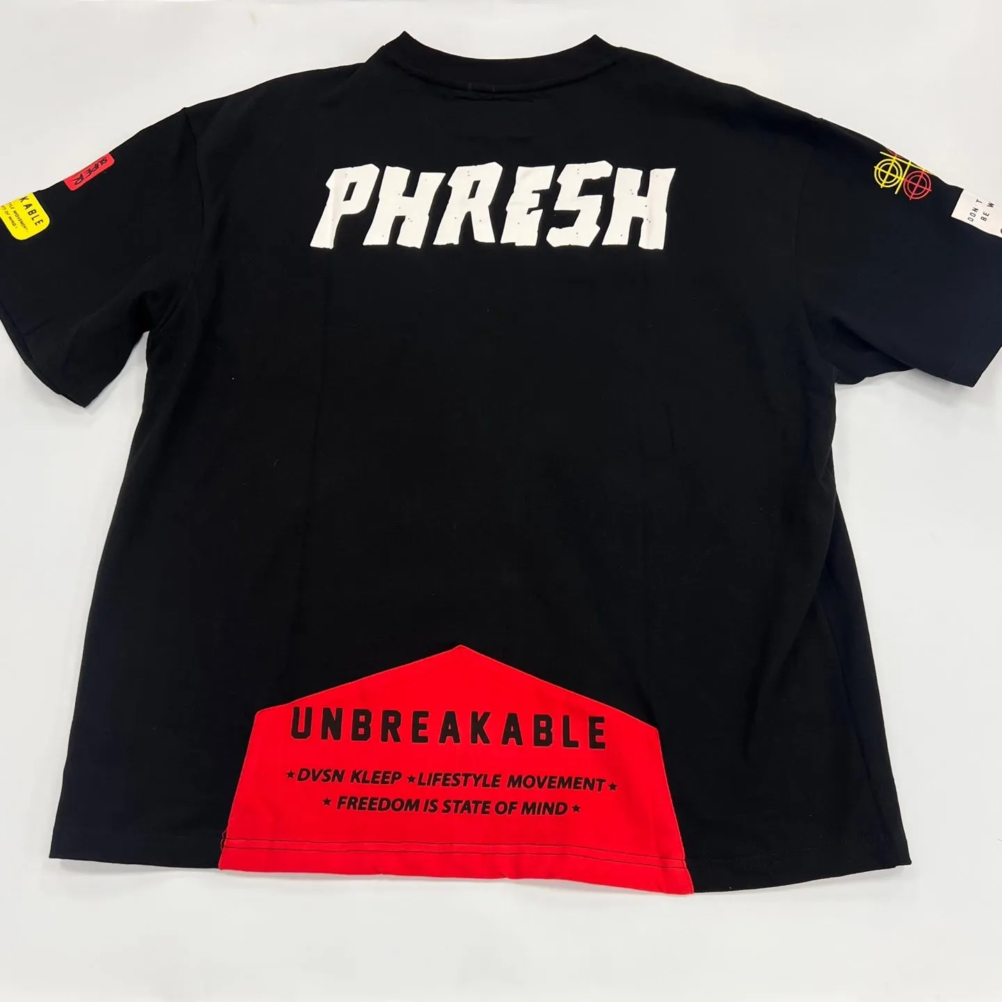 KLEEP Phresh Unbreakable Graphic Print T-Shirt