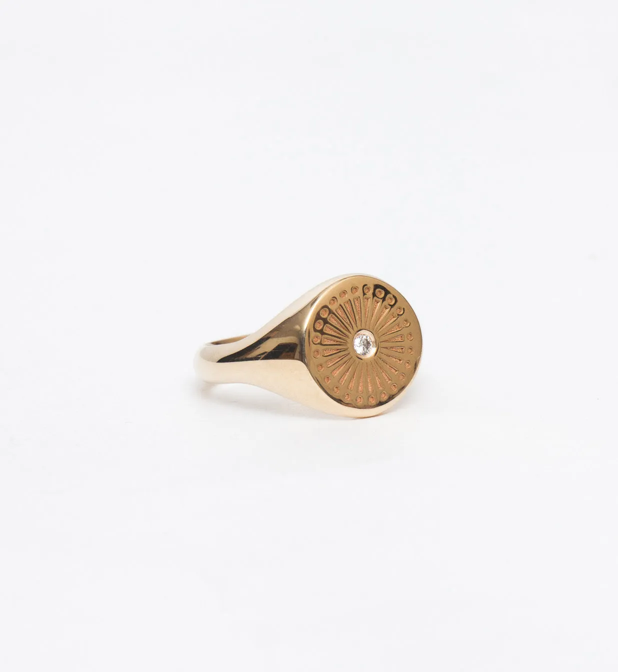 Sunbeam Engraved Signet Ring